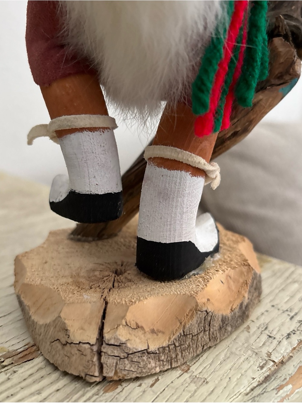 Vintage Brown and Red Kachina Doll with Feathers Native American decoration Vtg - Picture 9 of 16